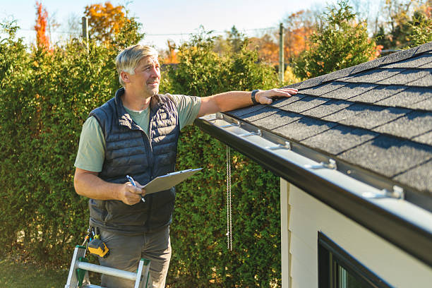 Professional Roof Repair technician working in Milledgeville, IL